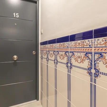 Apartment Beautiful & Fully Renovated 2bd - In Center - 20 Meters From Fuengirola