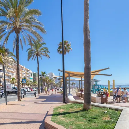 Apartment Beautiful & Fully Renovated 2bd - In Center - 20 Meters From Fuengirola